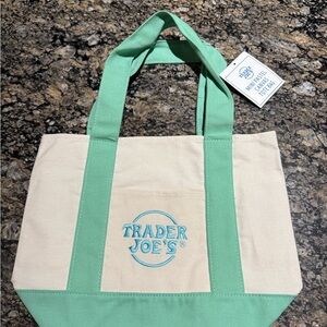 Trader Joes Pastel Green Canvas Mini Tote Bag NWT
